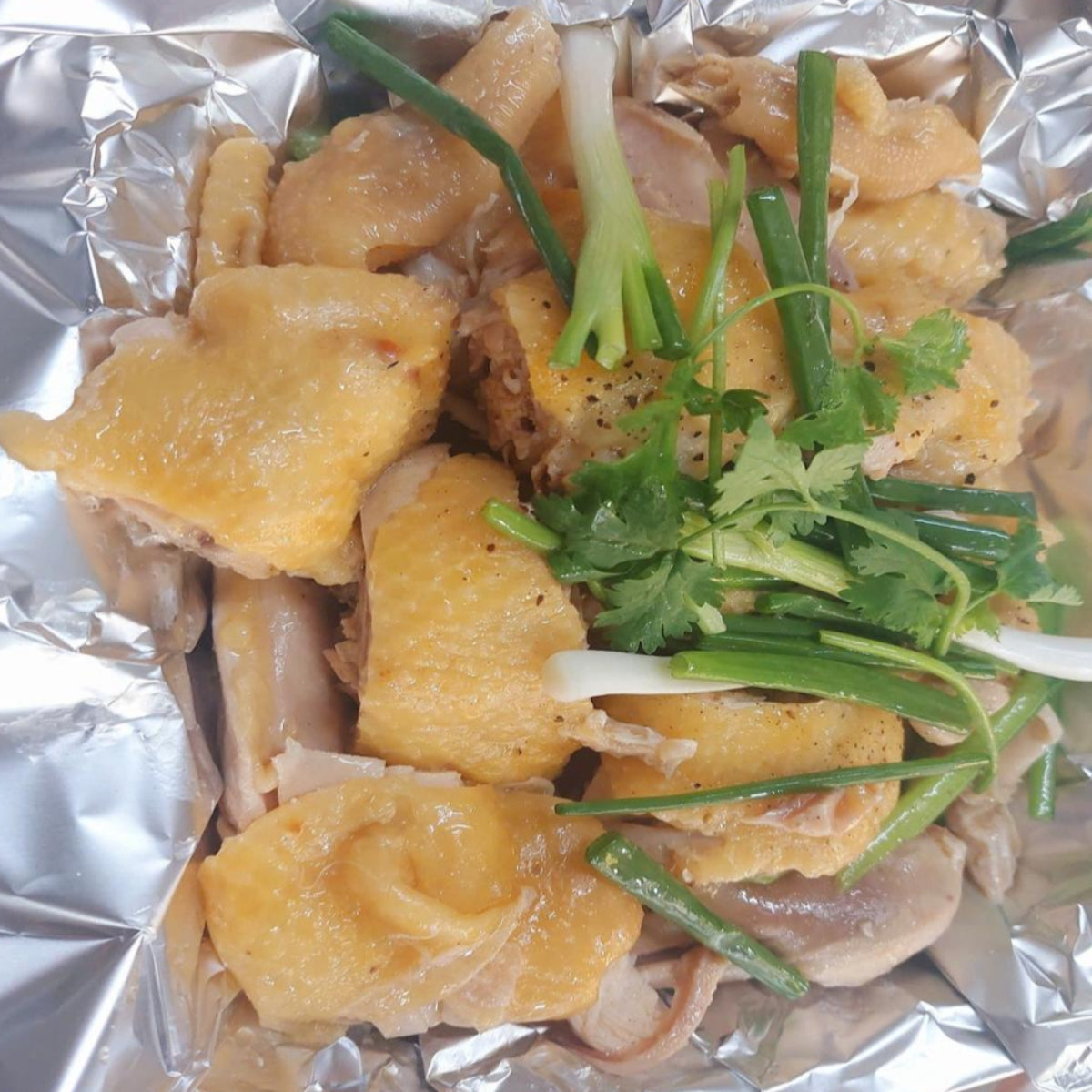GÀ TA HẤP HỒNG KÔNG (Thịt Nguyên Con)